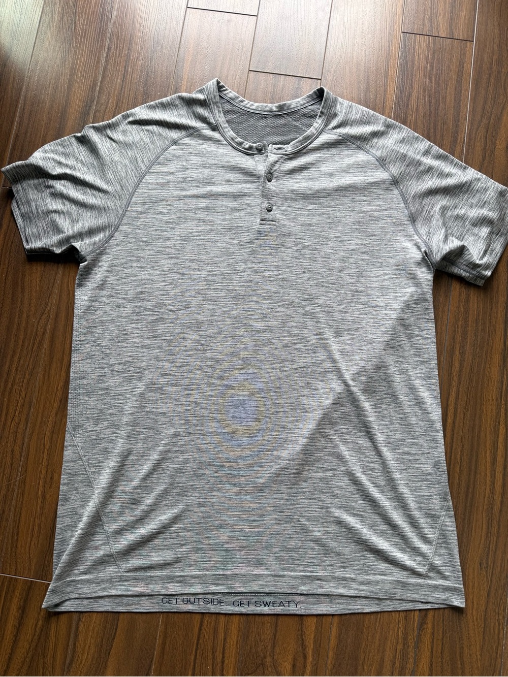 Men's Grey Short-Sleeve Henley Performance Shirt